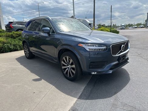 Used 2023 Volvo XC90 B5 Core w/ Protection Package Premier AWD/4WD image 3
