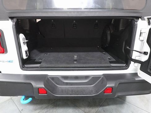 Used 2023 Jeep Wrangler Unlimited Sahara image 26