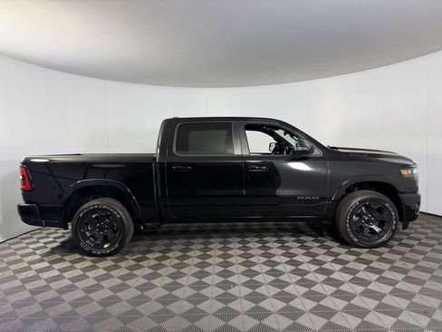 Used 2025 RAM 1500 Big Horn AWD/4WD image 5