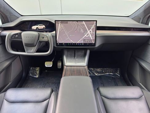 Used 2023 Tesla Model X AWD/4WD image 12