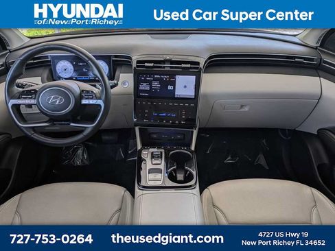 Certified 2024 Hyundai Tucson Limited FWD image 19