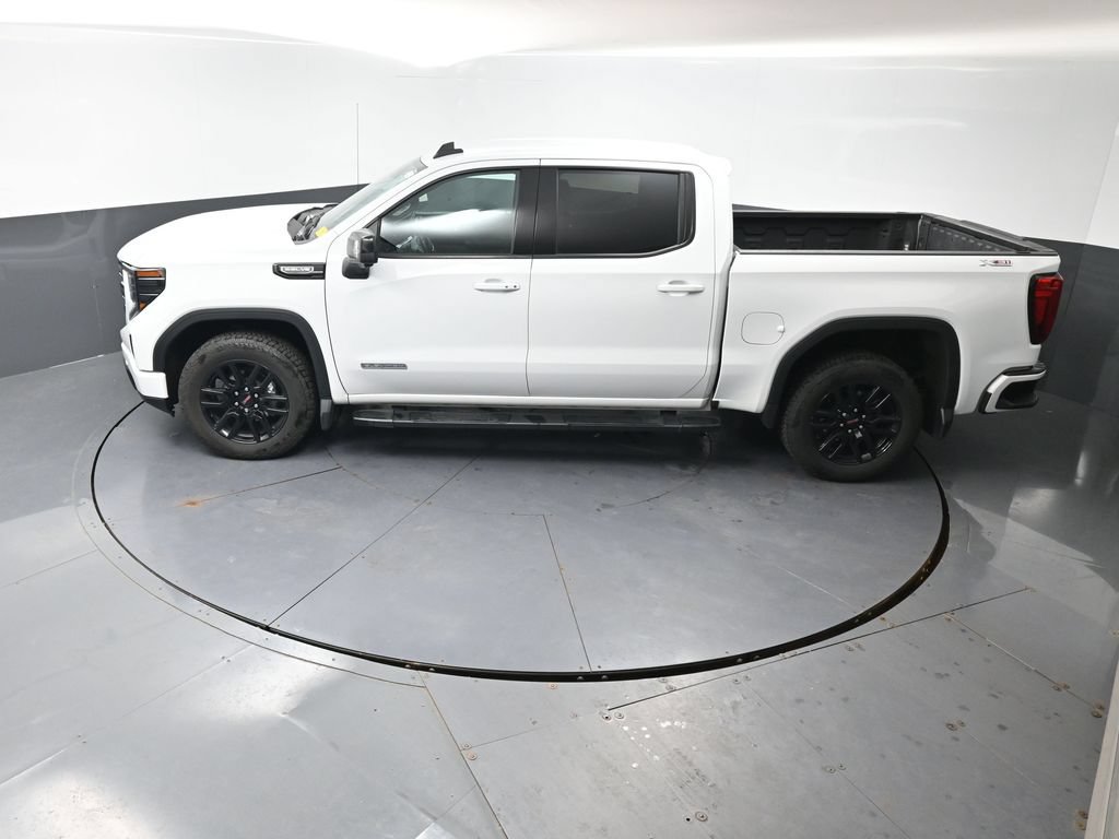 Used 2024 GMC Sierra 1500 Elevation w/ Elevation Premium Package AWD/4WD image 45