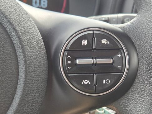 Certified 2024 Kia Soul LX w/ Option Group 015 FWD image 24