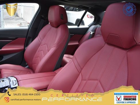Used 2026 BMW 530i RWD image 1