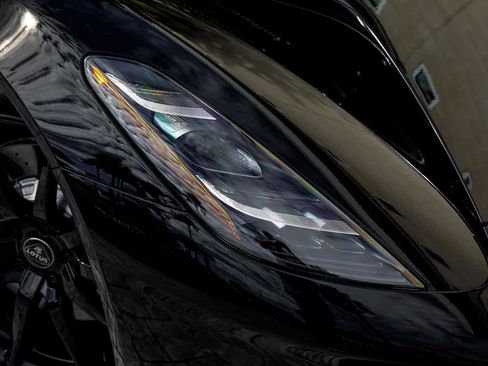 New 2025 Lotus Emira image 28