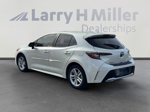 Used 2019 Toyota Corolla SE image 3