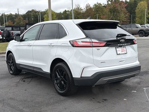 Certified 2024 Ford Edge SEL image 21