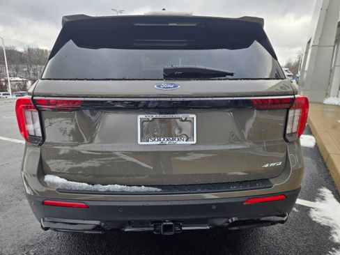 New 2026 Ford Explorer ST-Line w/ ST-Line Street Pack AWD/4WD image 6