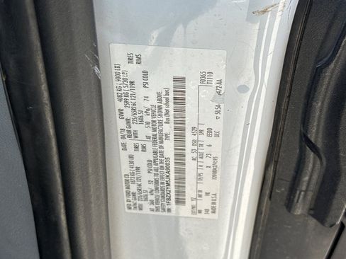 Used 2018 Ford Transit 350 XL image 28