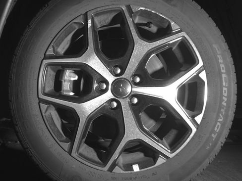 Used 2025 Jeep Compass Limited image 12