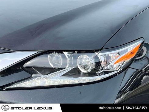 Used 2017 Lexus ES 350 w/ Luxury Package image 12