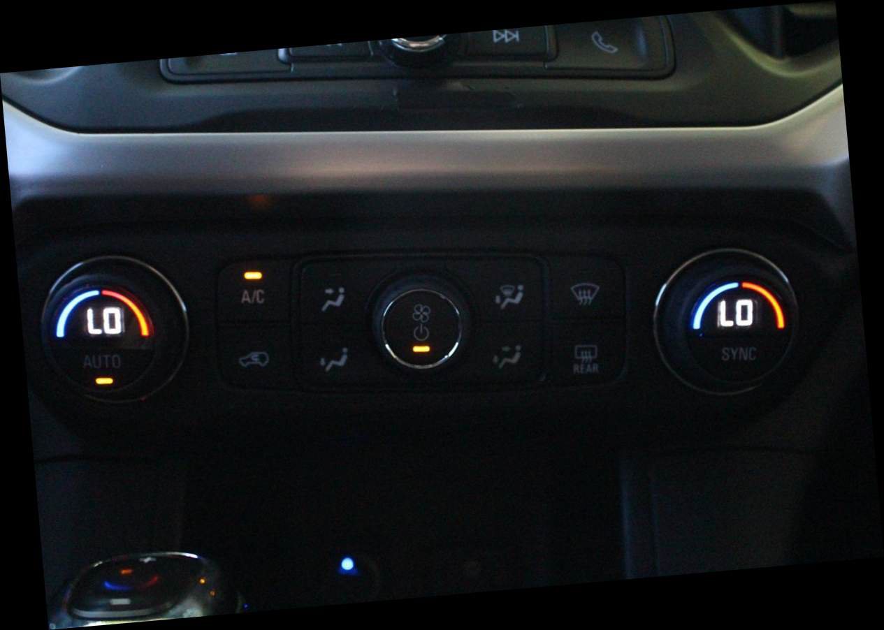 Used 2018 GMC Acadia SLE FWD image 29