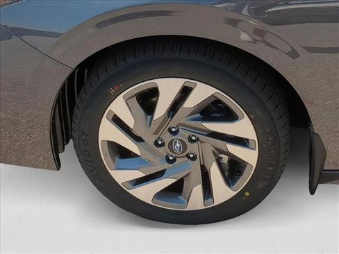 New 2025 Subaru Legacy Limited w/ Popular Package #3 image 10