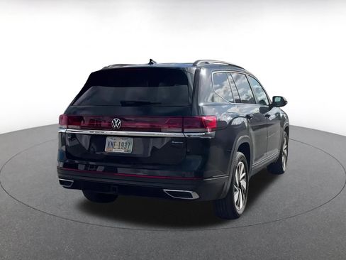 Used 2025 Volkswagen Atlas SE image 15