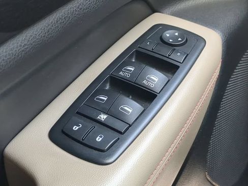 Used 2016 Jeep Grand Cherokee Laredo 75th Anniversary RWD image 29