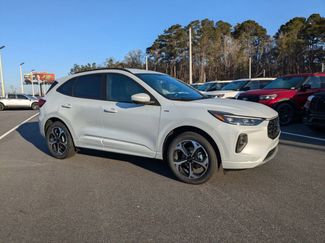 New 2025 Ford Escape ST-Line Elite w/ Premium Technology Package video 2