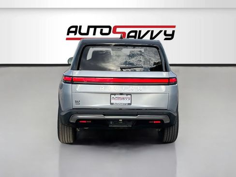 Used 2024 Rivian R1S Adventure Dual AWD/4WD image 6