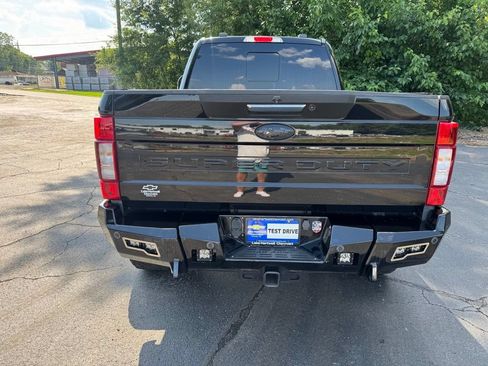 Used 2021 Ford F250 Lariat w/ FX4 Off-Road Package AWD/4WD image 5