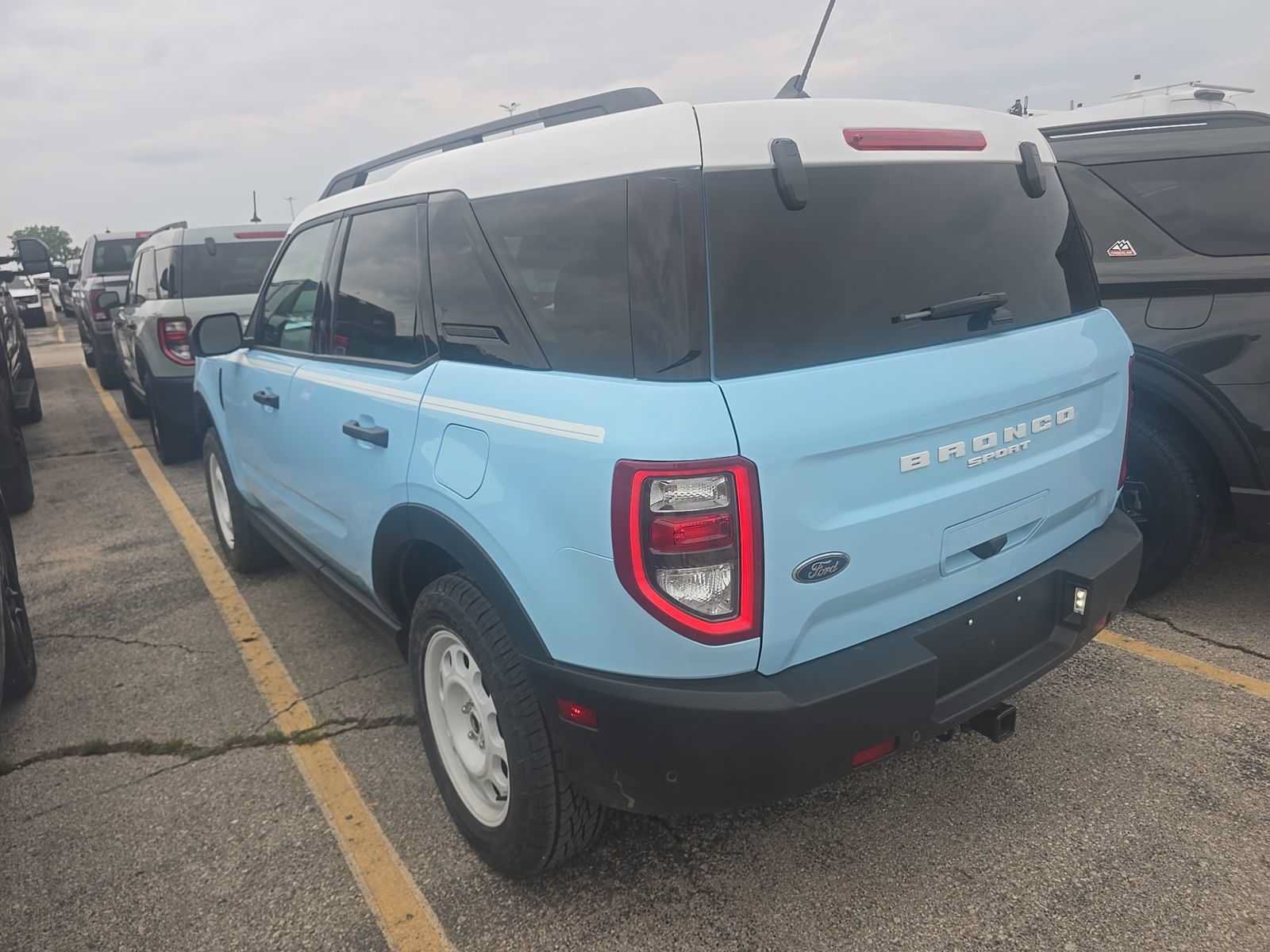 Used 2024 Ford Bronco Sport Heritage w/ Heritage Convenience Package AWD/4WD image 6