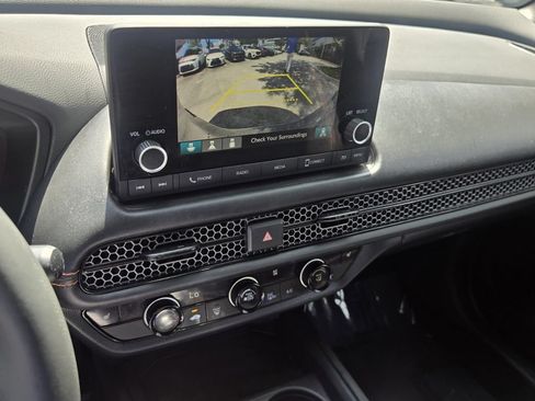 Certified 2025 Honda HR-V Sport image 22