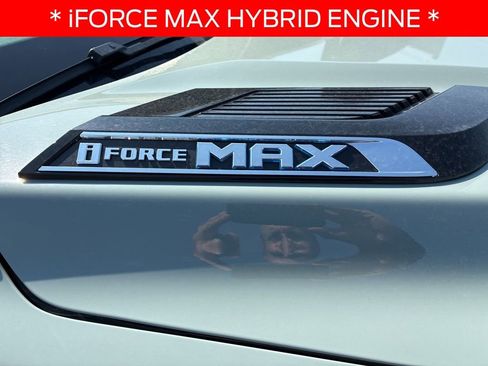 Used 2024 Toyota Tundra Limited image 5