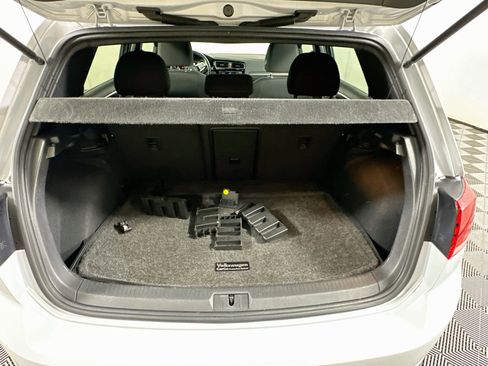 Used 2018 Volkswagen GTI S FWD image 27