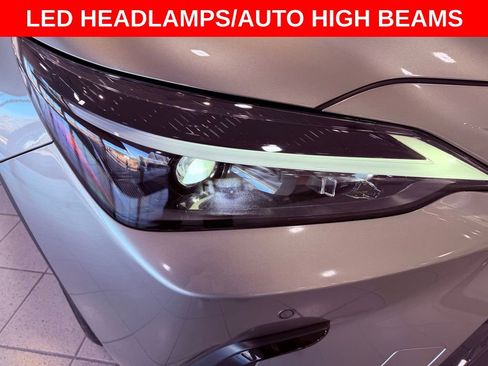 Certified 2025 Lexus NX 250 FWD image 10