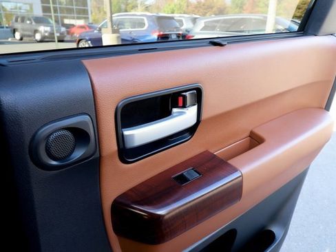 Used 2016 Toyota Sequoia Platinum image 61