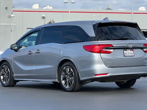 Used 2022 Honda Odyssey Elite image 7