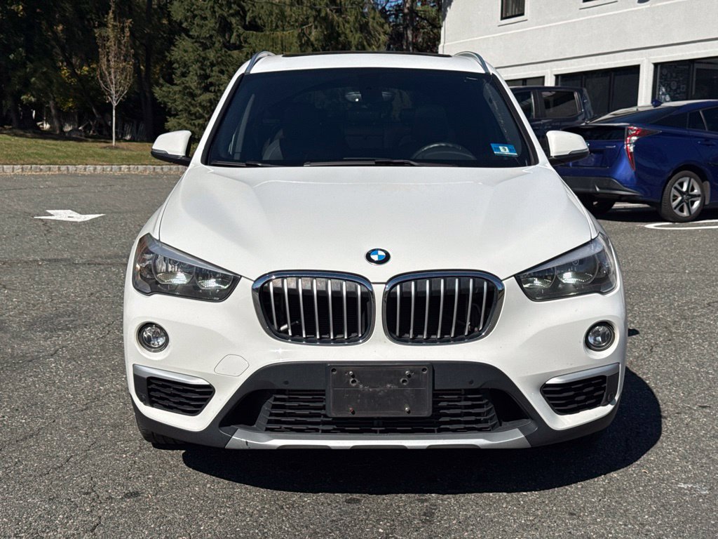 Used 2018 BMW X1 xDrive28i AWD/4WD image 2