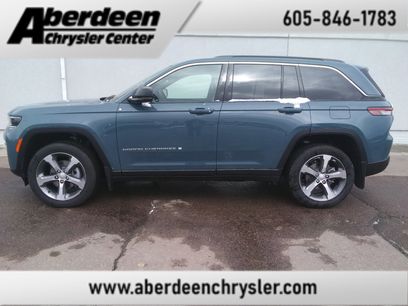New 2026 Jeep Grand Cherokee Limited w/ Trailer Tow Package