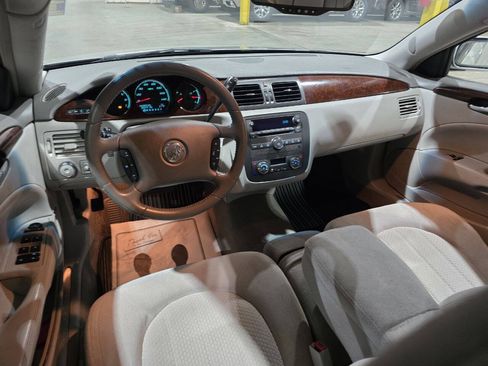Used 2011 Buick Lucerne CX FWD image 29