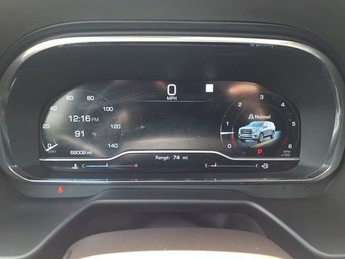Used 2022 GMC Yukon SLT w/ SLT Premium Package RWD image 26