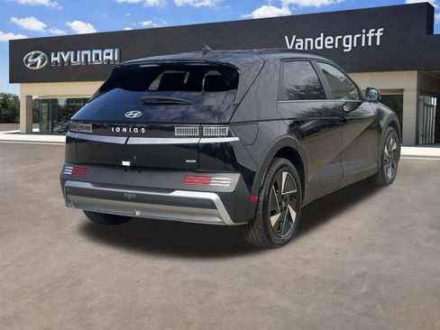 Used 2025 Hyundai Ioniq 5 SEL image 14