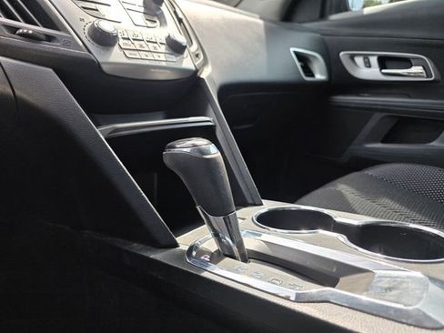 Used 2016 Chevrolet Equinox LT image 25