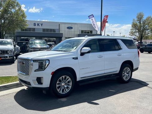 Used 2021 GMC Yukon Denali AWD/4WD image 1