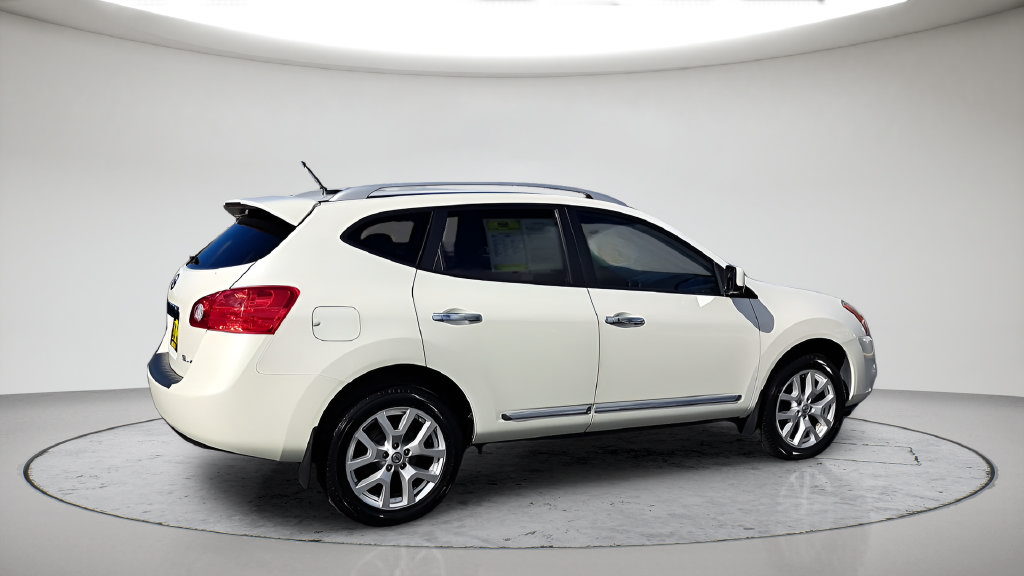 Used 2012 Nissan Rogue SL AWD/4WD image 6