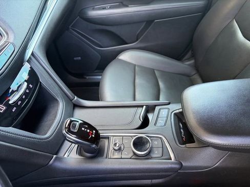 Used 2020 Cadillac XT5 Premium Luxury image 10