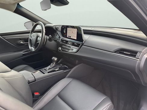 Used 2024 Lexus ES 350 w/ Premium Package image 14