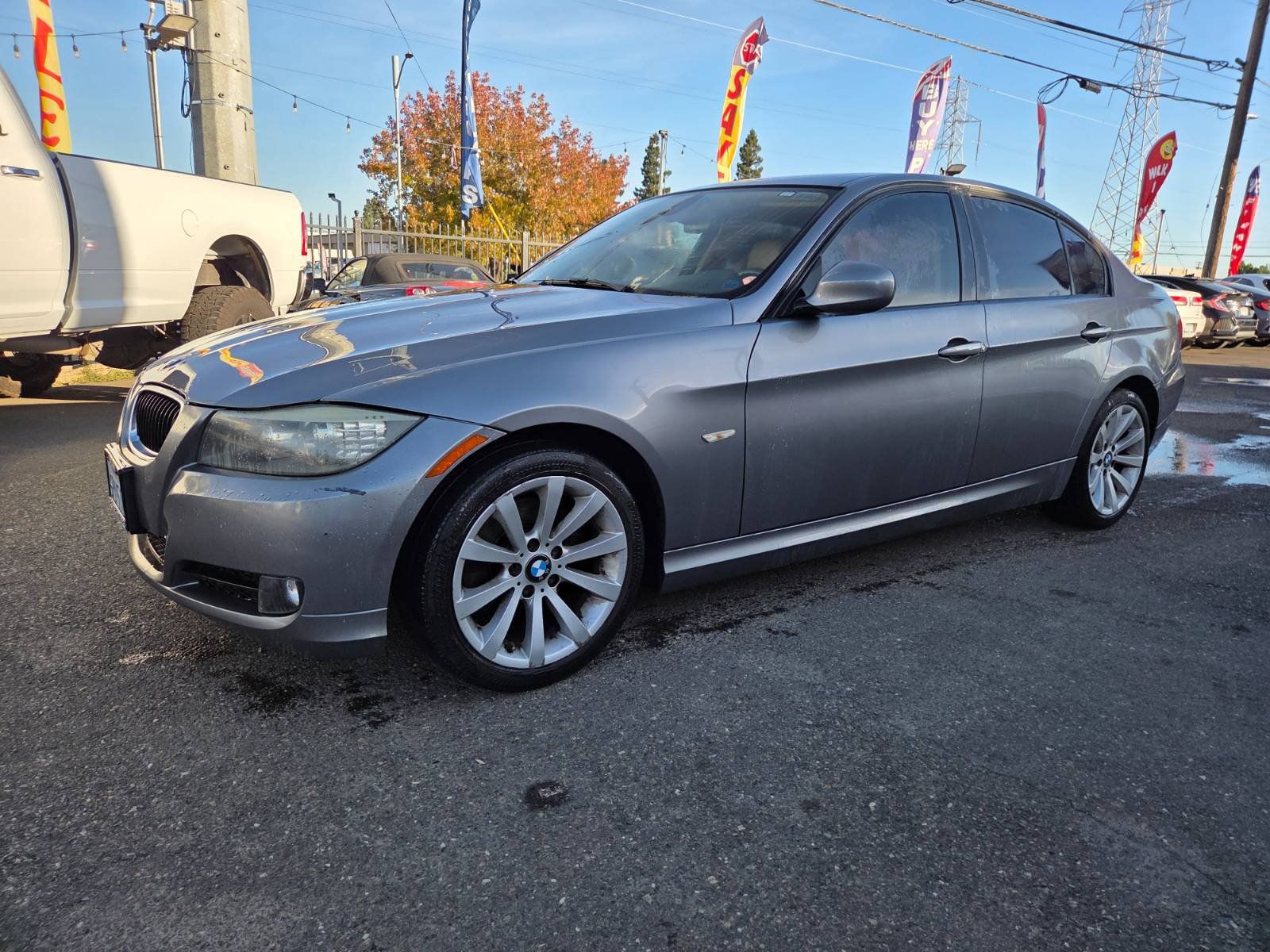 Used 2011 BMW 328i Sedan RWD image 1