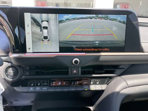New 2026 Toyota Crown Platinum AWD/4WD image 21