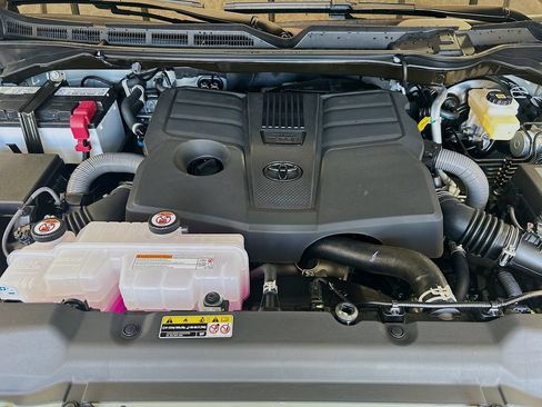 New 2026 Toyota Tundra 1794 Edition AWD/4WD image 8
