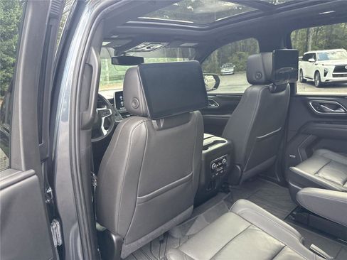 Used 2021 Chevrolet Suburban LT w/ Rear Media and Nav Package image 26