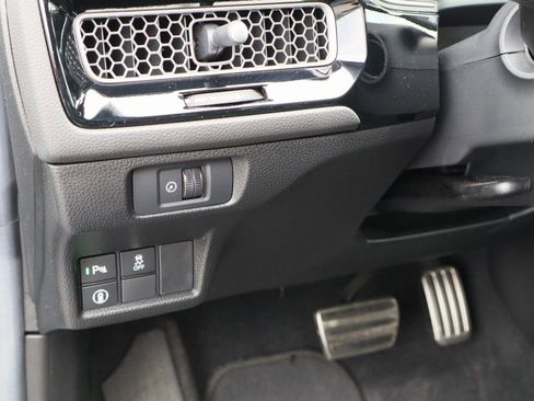 Used 2024 Honda Civic Sport Touring image 12