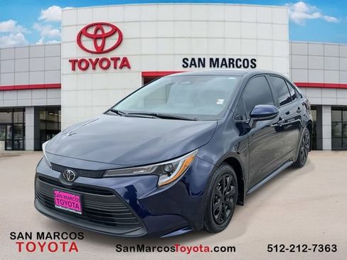 Used 2024 Toyota Corolla LE image 1