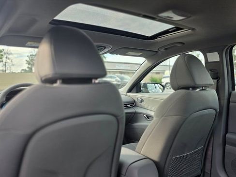 New 2026 Hyundai Elantra SEL Sport image 14