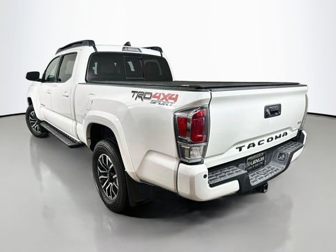 Used 2023 Toyota Tacoma TRD Sport w/ TRD Premium Sport Package AWD/4WD image 5