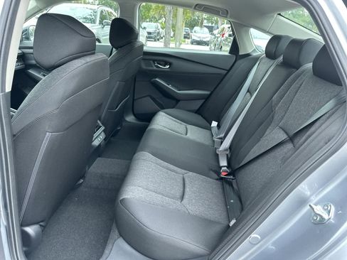 Used 2025 Honda Accord SE image 15