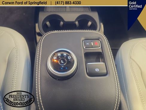 Used 2022 Ford Mustang Mach-E Premium AWD/4WD image 27