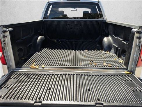 Used 2004 Ford F150 FX4 image 19